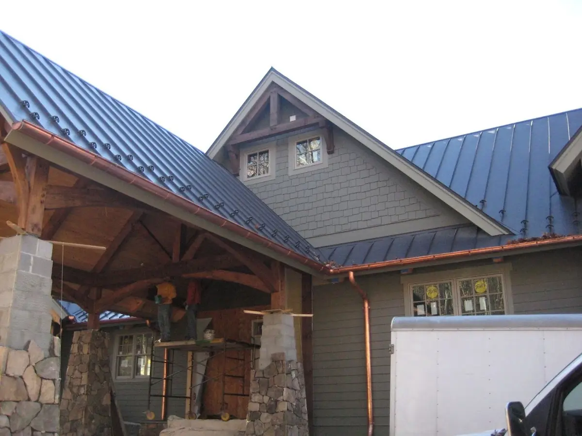 Craftsman Roofing team delivering quality roofing work in Dishman